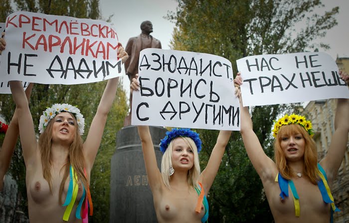DÜNYA'NIN EN ÇIPLAK PROTESTO GRUBU FEMEN
