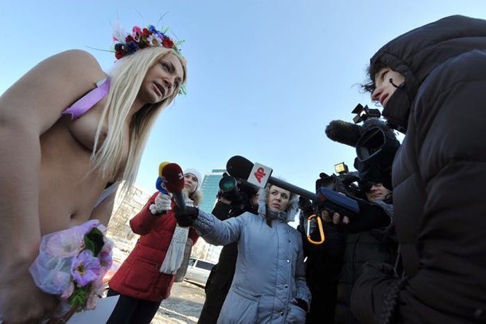 DÜNYA'NIN EN ÇIPLAK PROTESTO GRUBU FEMEN