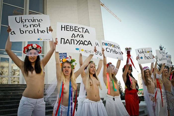 DÜNYA'NIN EN ÇIPLAK PROTESTO GRUBU FEMEN