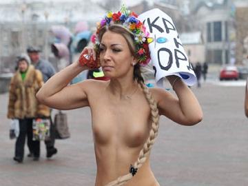 DÜNYA'NIN EN ÇIPLAK PROTESTO GRUBU FEMEN