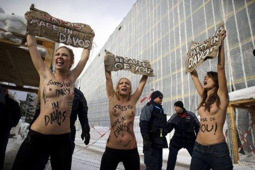 DÜNYA'NIN EN ÇIPLAK PROTESTO GRUBU FEMEN