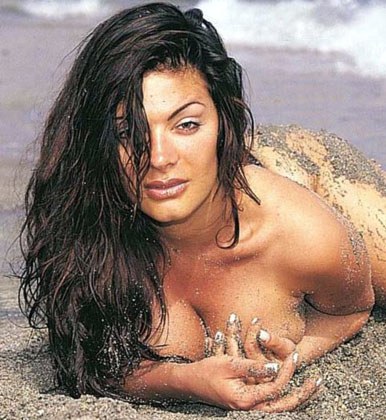 SEVDA DEMİREL DÖNÜYOR