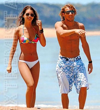 DIEGO FORLAN'IN BÜYÜK AŞKI '' Zaira Nara ''