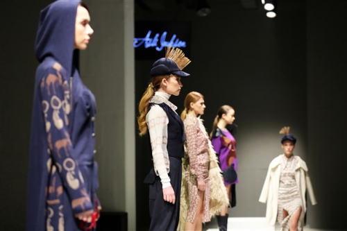 NASRETTİN HOCA FELSEFESİ MODA DÜNYASINDA