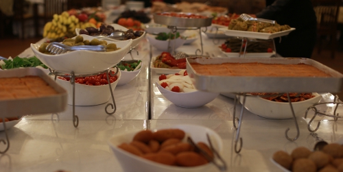 TARSUS LEZZETLERİ DAMAK ÇATLATTI