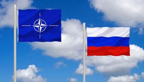 NATO İLE RUSYA GERGİNLİĞİ  TIRMANIYOR