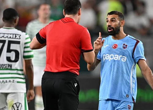 SALAH'LI TRABZONSPOR HEZİMETE UĞRADI